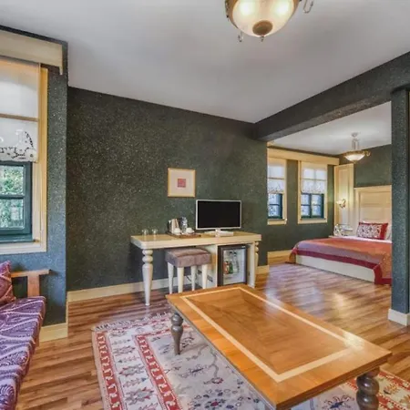 Vibrant Located In Historical Area Surrounded By Nature * Antalya